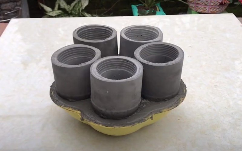 горшок для цветов длинный