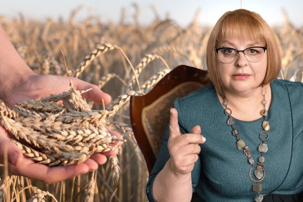 О каких светлых знамениях говорит Людмила Хомутовская