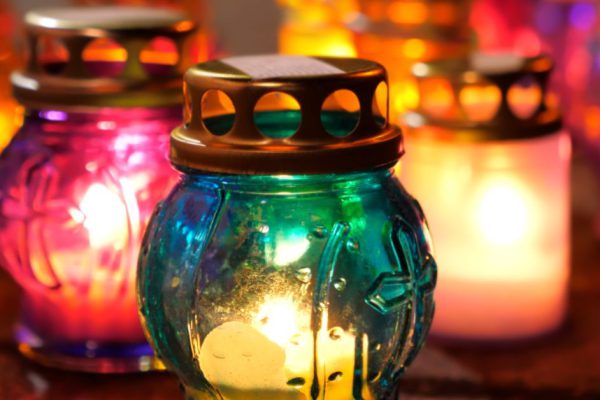 Как подать записки на Радоницу онлайн