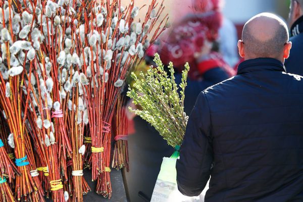 Как поступить с веточками освященной вербы после Вербного воскресенья