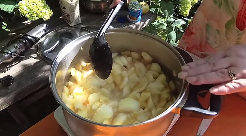 десерты из яблок в духовке