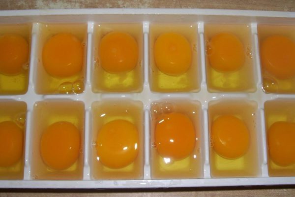 Вот что получится, если опустить взбитые белки в кипящее молоко! Безупречный десерт…