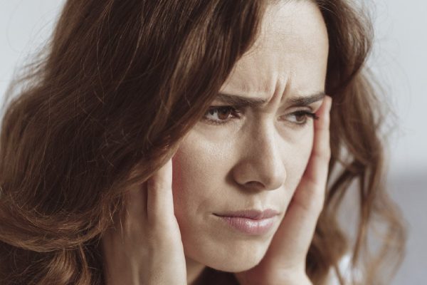 Почему женщина, что растила двоих детей одна, не спешила просить родственников о помощи