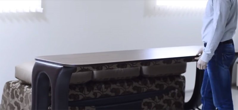 обеденный стол