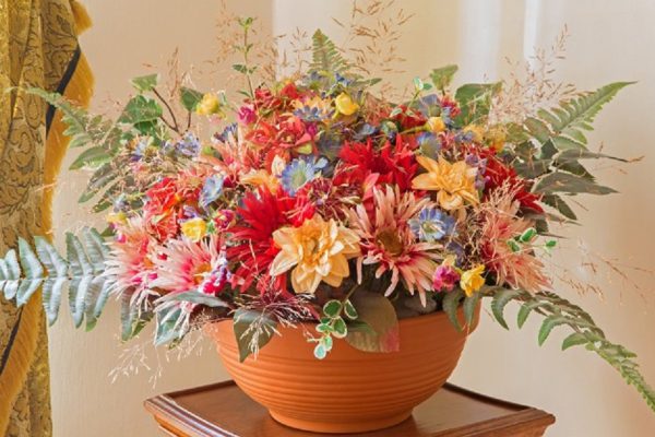 artificial flowers decoration from palace Saint Anton