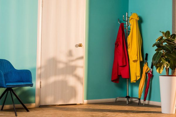 Что убрать из маленькой прихожей