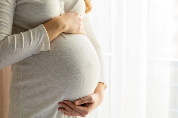 Ученые провели исследования и рассказали, до какого возраста женщинам можно отложить рождение ребенка