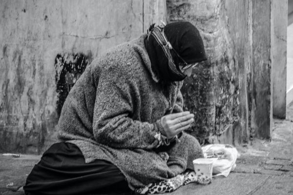 История дочери миллионера, что нарядилась бездомной