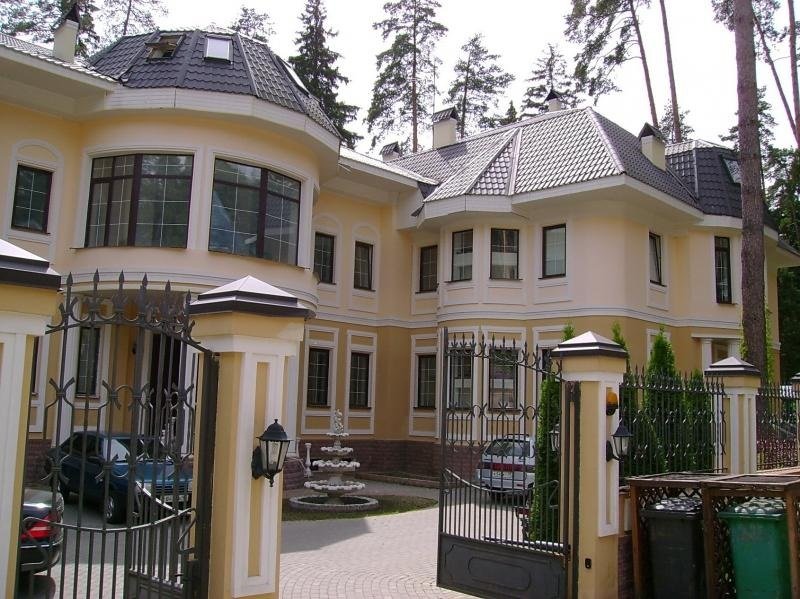 где живет никита михалков