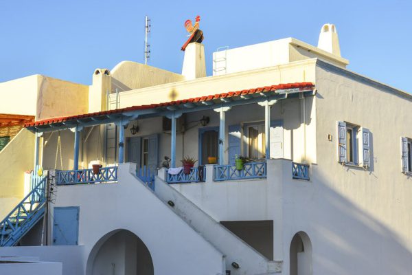 Как греки обустраивают свои дома, чтобы максимально использовать жаркие деньки