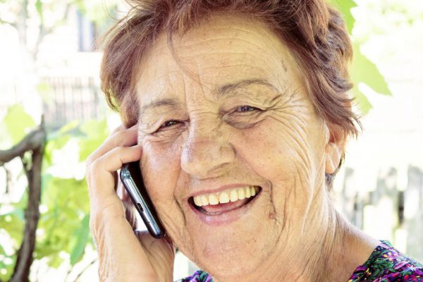 Мама сама захотела в дом престарелых, и ей там нравится, но меня мучает совесть