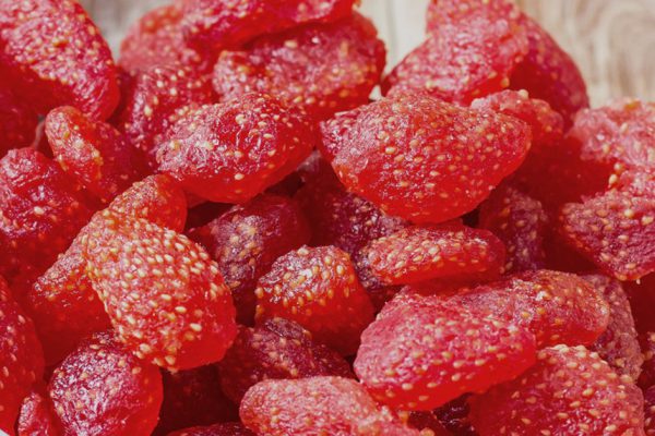 Как приготовить цукаты из клубники