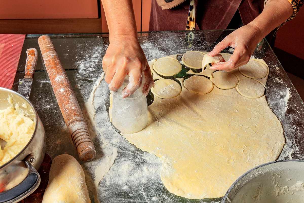 домашние вареники с картошкой