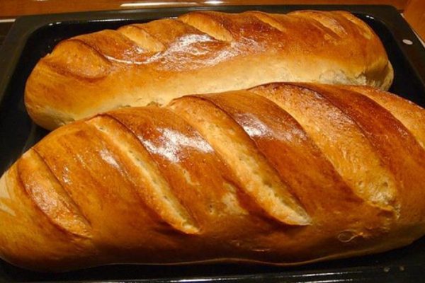 Зачем печь домашние батоны