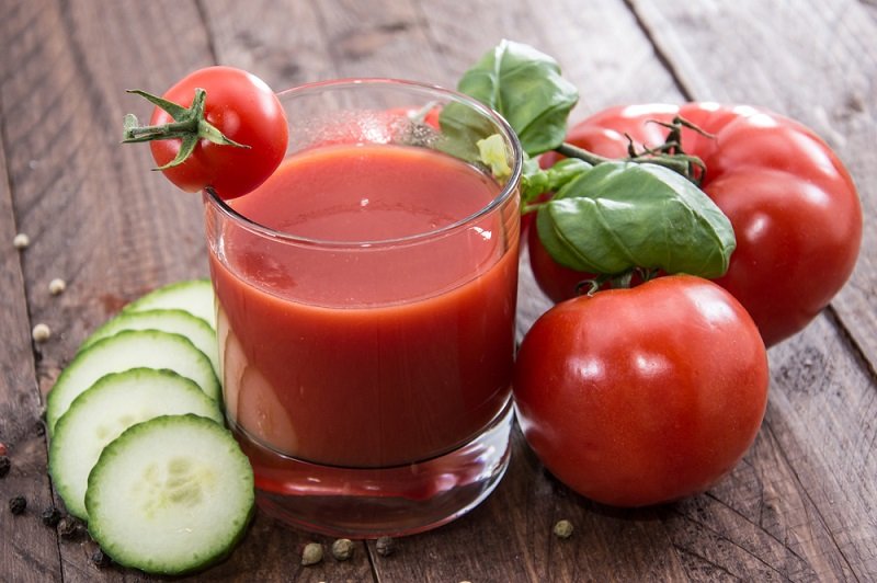 томатный сок с сельдереем