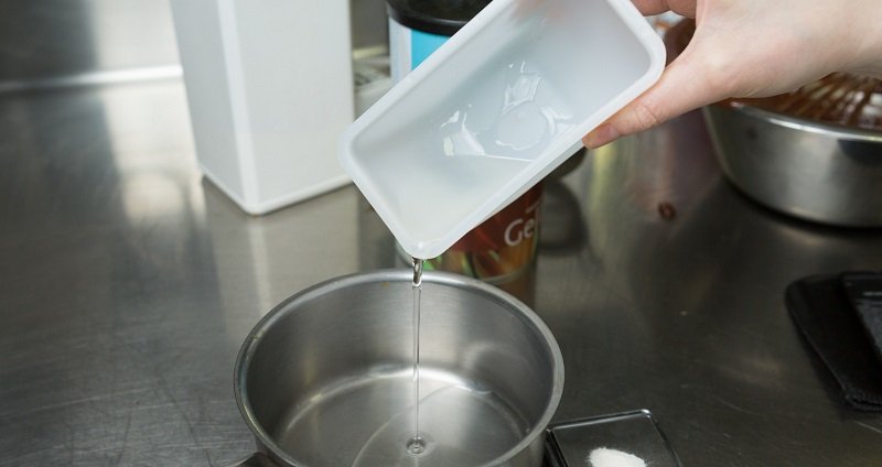 сахар с водой