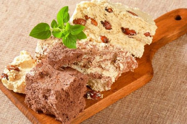 Простой рецепт домашней халвы. Справится даже неопытная хозяйка!