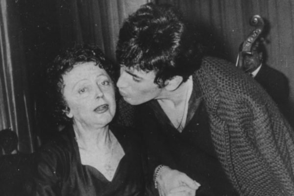 Настоящая любовь ворвалась в жизнь Эдит Пиаф в последний год ее жизни, когда она уже почти отчаялась