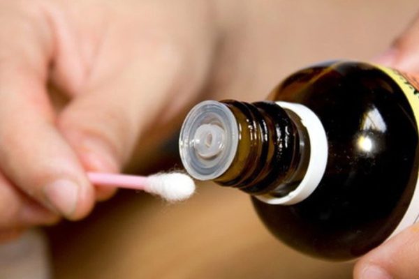 Мелалеука лечит псориаз, прыщи, ангину и не только. На полке долго не залеживается!