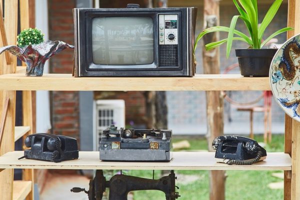 Почему старые вещи не всегда стоит выбрасывать