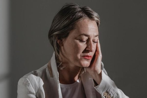 Меня не было дома восемь лет, за это время всё так изменилось, своих детей я больше не узнаю