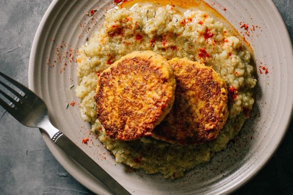Бывшая повариха советской столовой сдала рецепт «Ежиков», мясо в составе присутствует
