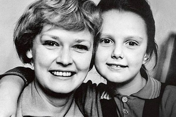 За что Леонид Гайдай обожал свою маму и как это повлияло на его личную жизнь