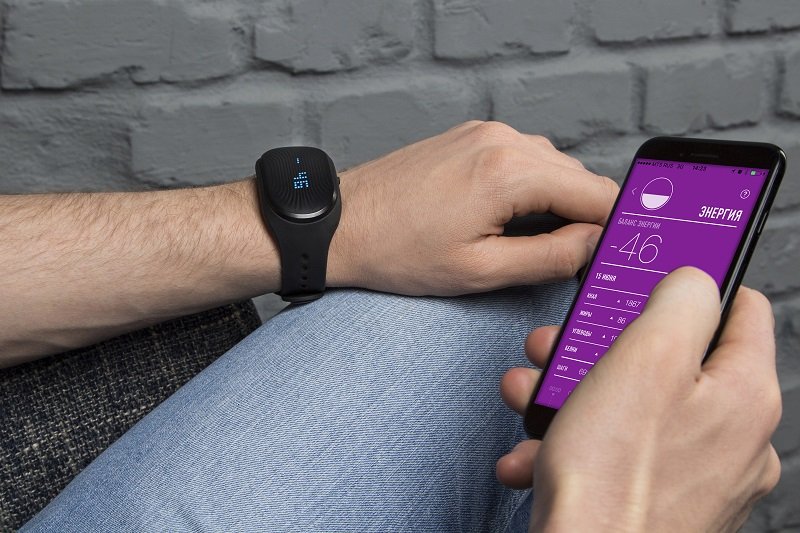 фитнес трекер