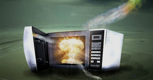 Эти нереальные фокусы с микроволновкой станут изюминкой любой вечеринки. Забудь о законах физики!