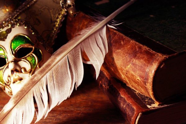 Как приучить себя к высокой театральной культуре на домашнем режиме