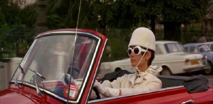 стильные платья и костюмы