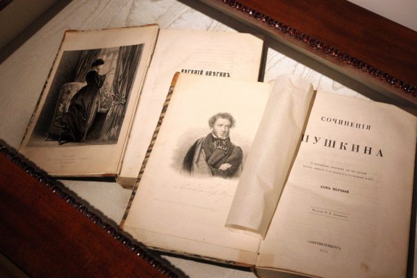 Чего мы не узнали о «Евгении Онегине», читая его запоем в школе и декламируя наизусть