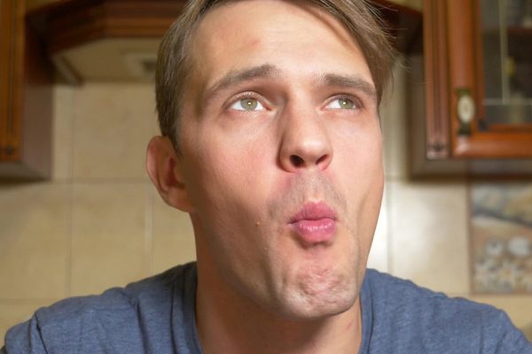 Чем мужчина глупее и неудачливее, тем больше у него претензий к женщине