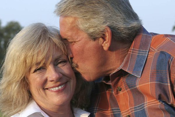 Почему успешный муж никогда не запрещает жене ночевать у подруг