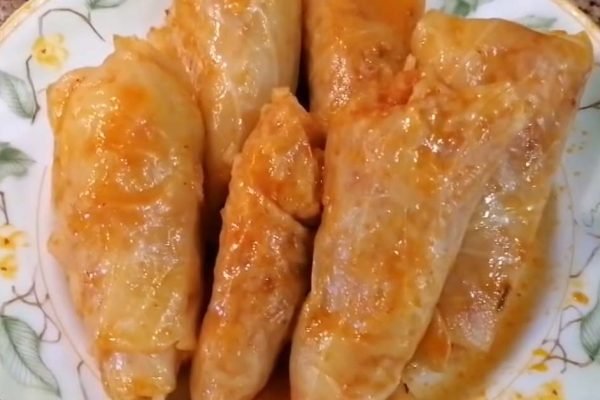 Мудрая вуйна рассказала, как приготовить идеальные постные голубцы по-закарпатски