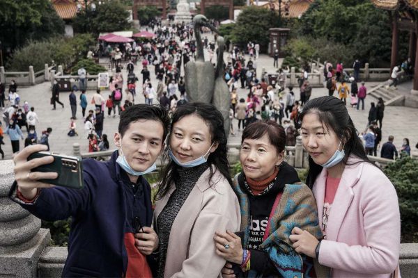 Правда ли, что Ухань вернулся к нормальной жизни после пандемии, и что там происходит