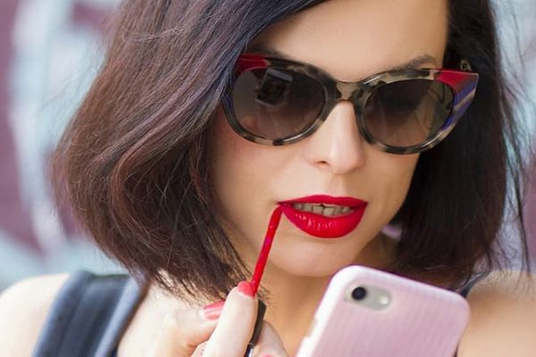 Что могут рассказать о тебе твои привычки и как читать человека по его почерку и походке