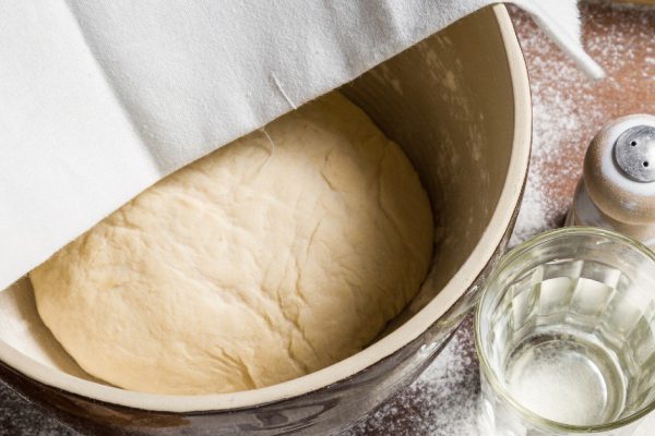 Универсальное дрожжевое тесто «Мечта хозяйки», что даже в холоде хорошо подходит