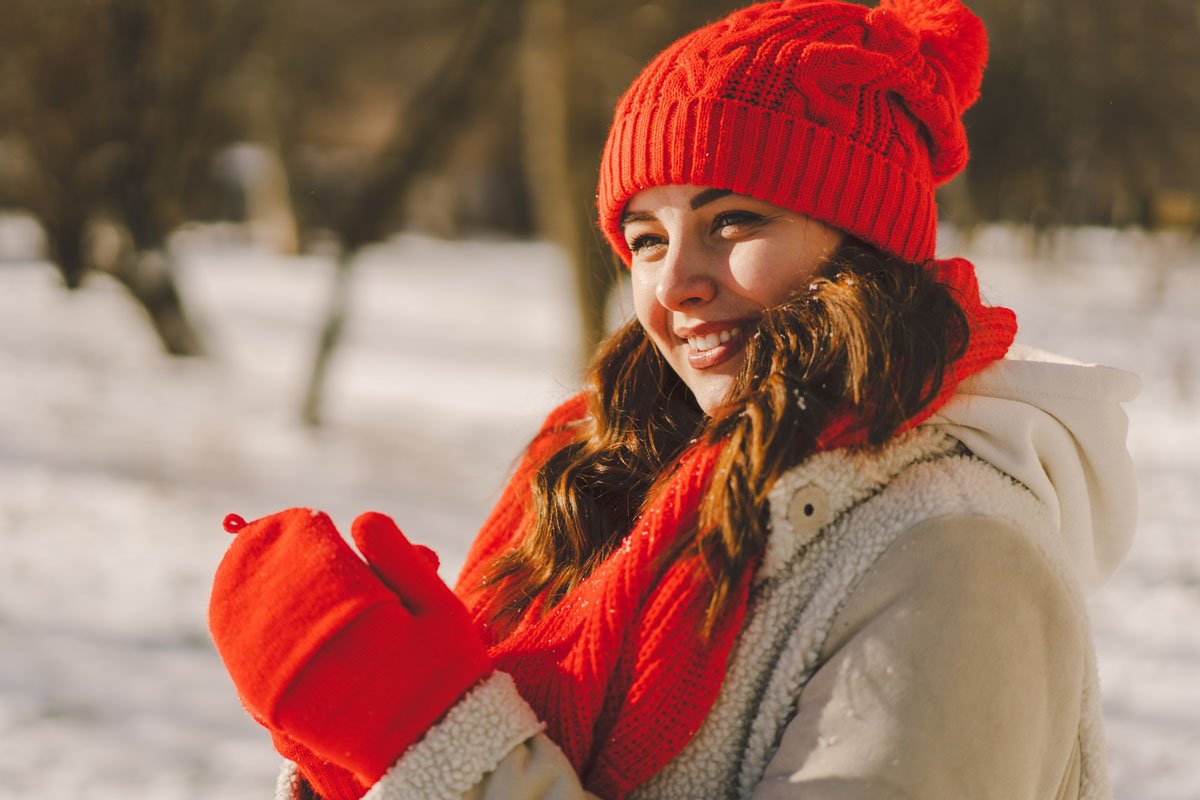 Не сдавайся на милость зиме: обзор зимних ботинок и теплых женских курток, которые согреют в лютые морозы