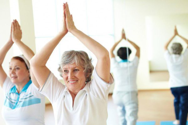 Как правильно выполнять позу курицы