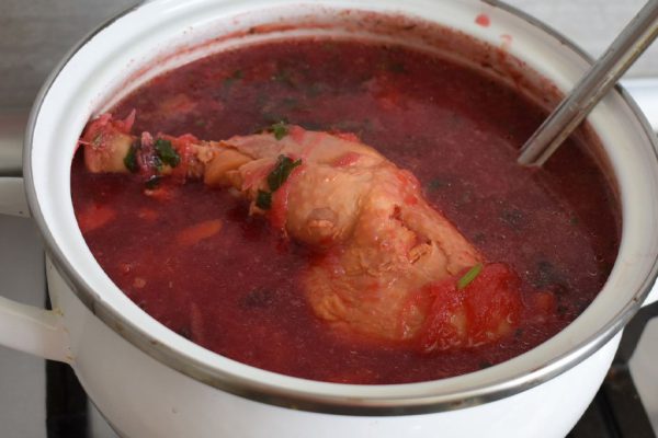 Почему супруг постоянно сравнивает жену со своей мамой