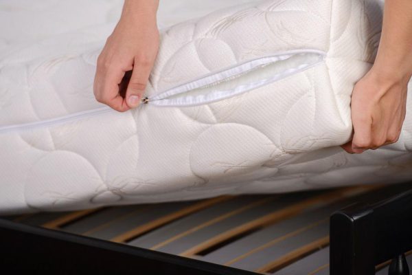 Ненадежные места для хранения ценностей в доме