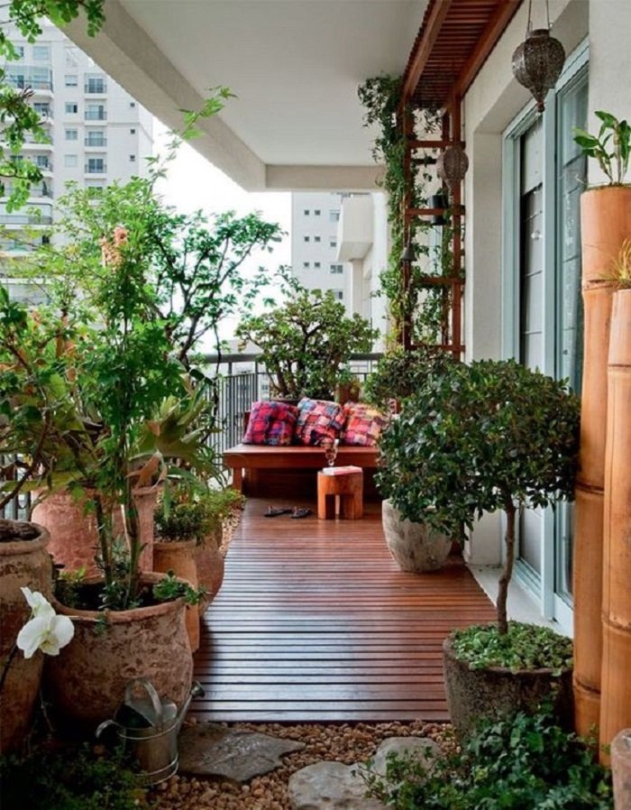 как устроить сад на балконе