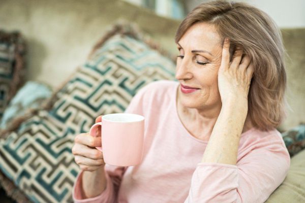 Молодящаяся свекровь узнала, что я жду ребенка и возмутилась, ведь нам с мужем надо было еще пожить для себя
