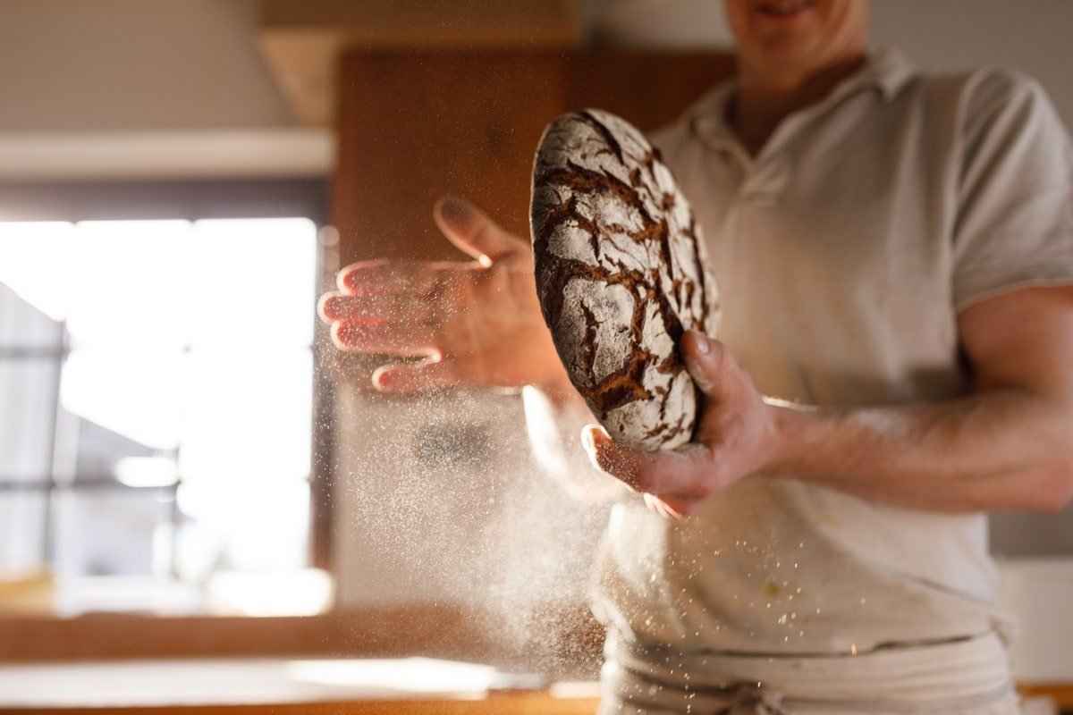 Бывший технолог хлебзавода научил, как дома печь отменный хлеб можно, чтобы, нужно, тесто, каждый, растительного, хорошо, Какие, смесь, такая, зелень, сметана, коржики, масла, пожарить, простого, ингредиентов, сковороде, золотистой, самостоятельно