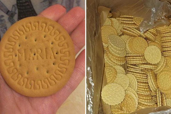 Сидел неделю на печенье «Мария», после чего закрались смутные сомнения по поводу этого продукта