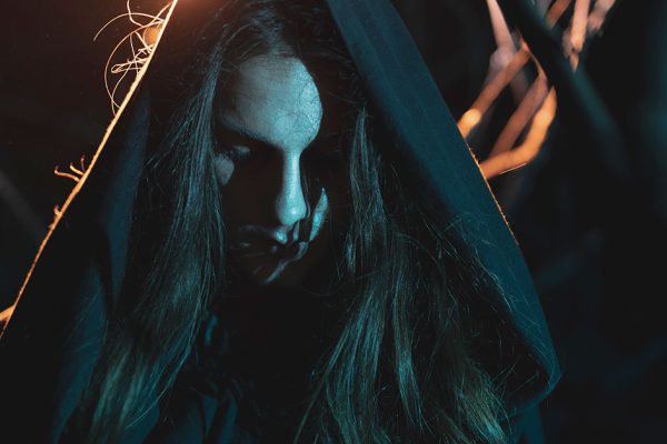 Надежный способ распознать ведьму и защититься от ее злых деяний, просто повторяй ритуал