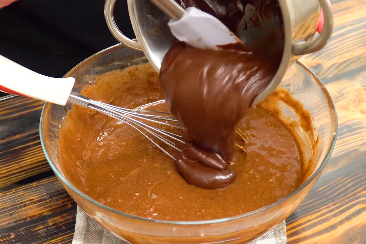 Кулинарный блогер добавила кабачок в шоколадный брауни, и он приобрел небывалую сочность Кулинария,Десерты,Кабачки,Торты,Шоколад
