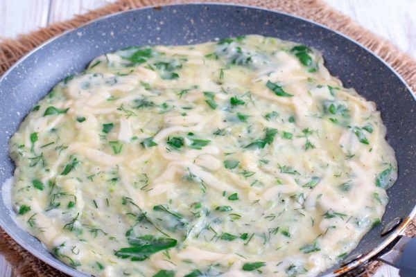 Инструкция по приготовлению закусочного торта из кабачков с помидорами