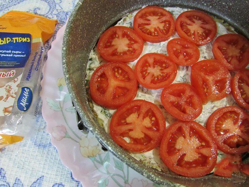 кабачковый торт с помидорами и сыром